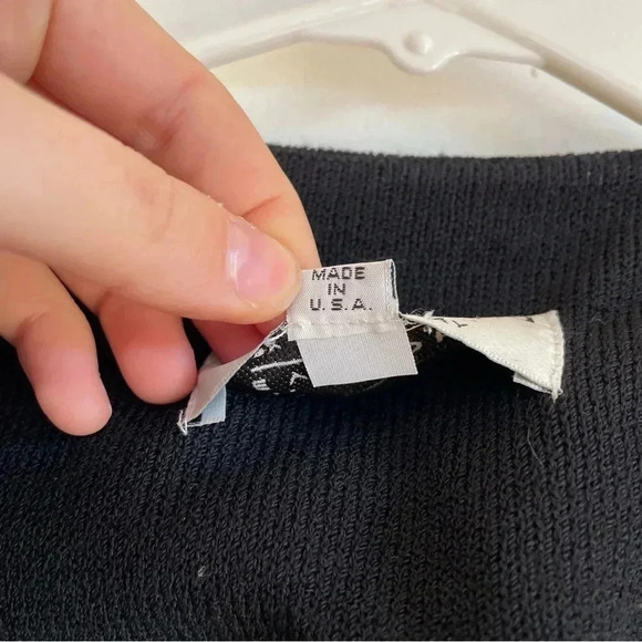 St. John Evening Marie Gray Jacket Blazer Jeweled Black Metallic Gold Shoulder - Picture 8 of 14